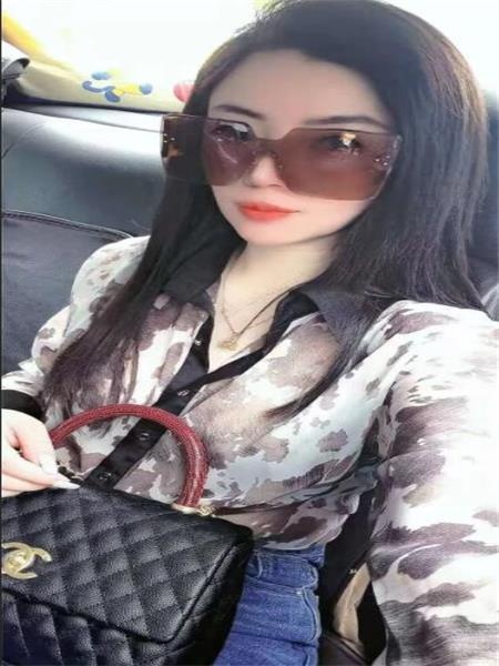 口活服务很爽的姐姐，身材巨好