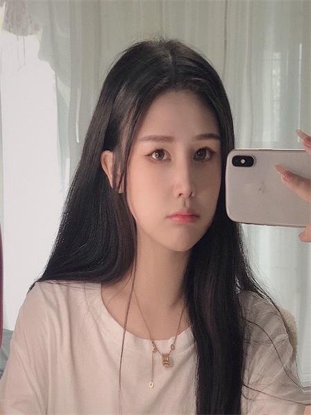 体操妹子，身体柔韧度非常好，服务很棒
