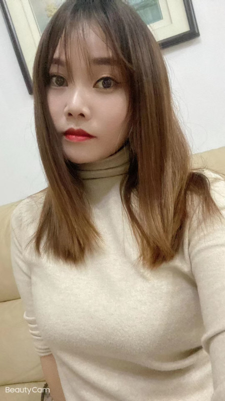 身材颜值都还不错的年轻妹子，适合泻火
