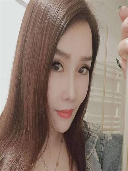 泻火非常舒服的大胸熟妇
