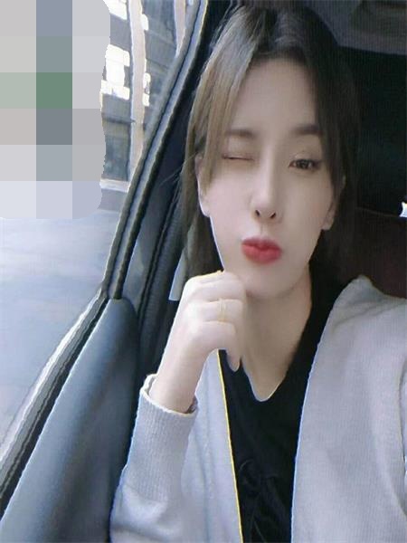 朋友介绍的颜值妹妹，服务很到位