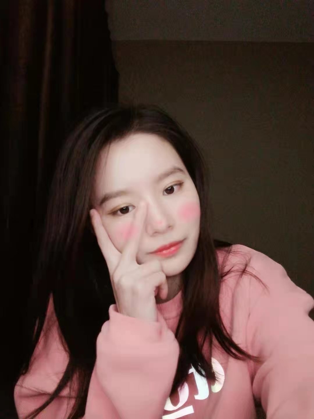可以玩情趣的邻家小妞，长相耐看，态度好