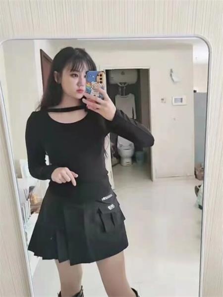 妹子声音甜美，相当会叫床，整体服务爽