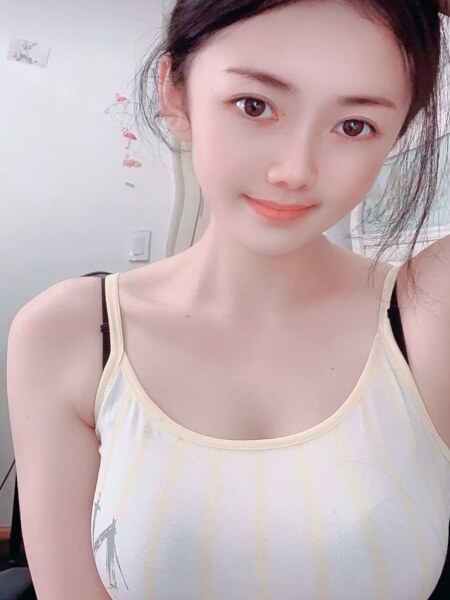 绝美的少妇体验，非常愉快，非常舒爽