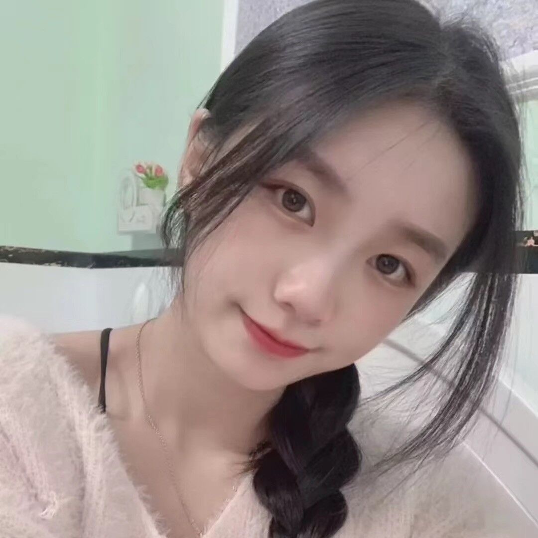 新人兼职妹，长的不错， 还需调教
