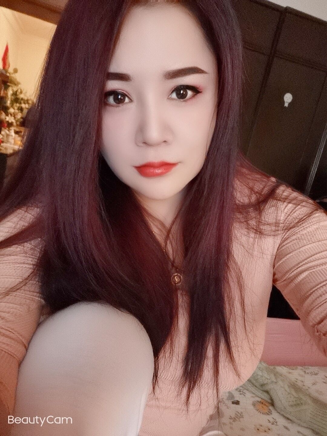 态度不错，长得比较丰满，喜爱的LY可前往试