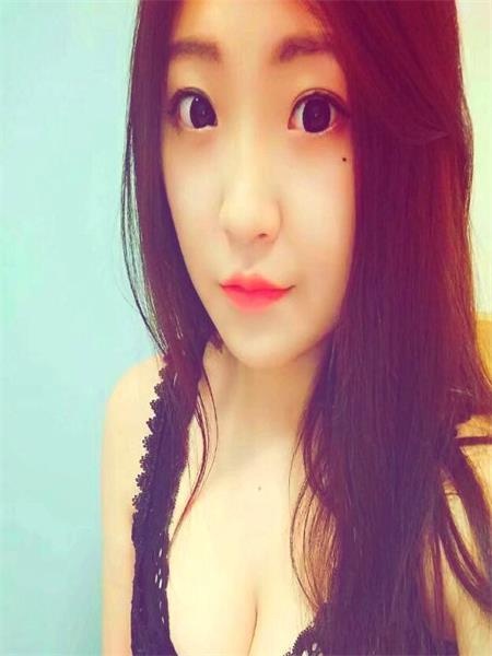 娇小妹子可以三通，有兴趣的可以尝试