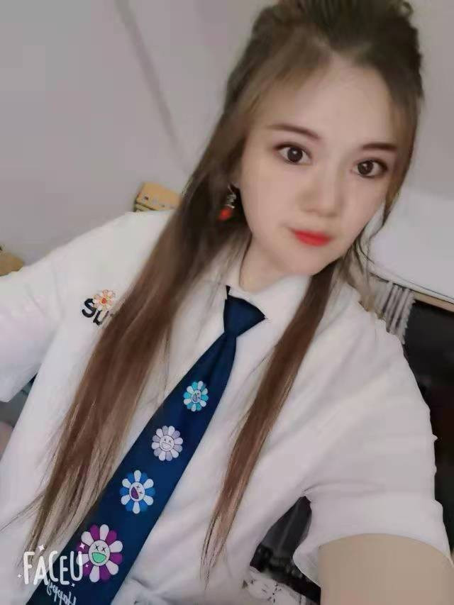 性价比挺高的美少妇，水多耐操