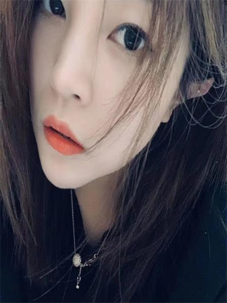 可爱小妹服务就是好，很刺激，主要是嫩