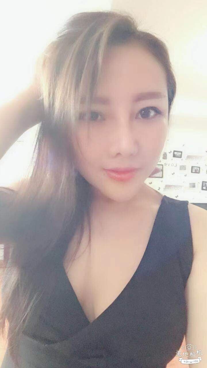 性价比很高的美少妇，兄弟们冲啊