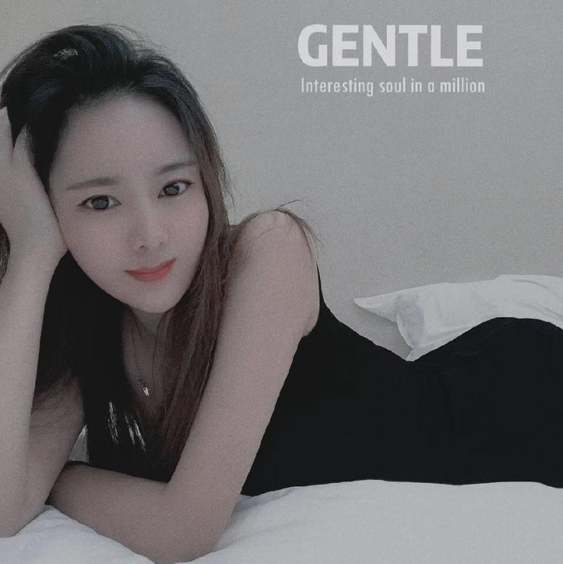 妹子长的颜值不错，服务一般 ，态度还行