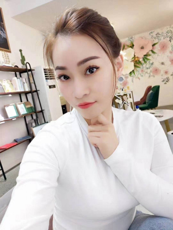 身材不错的兼职老师，颜值服务都很好