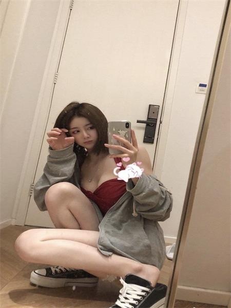让人恋恋不忘的小美女