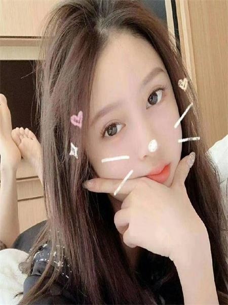 阳光女孩很紧致，服务很爽，体验好