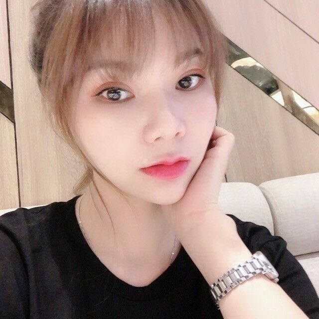 极品美少妇，风骚主动，很会伺候人