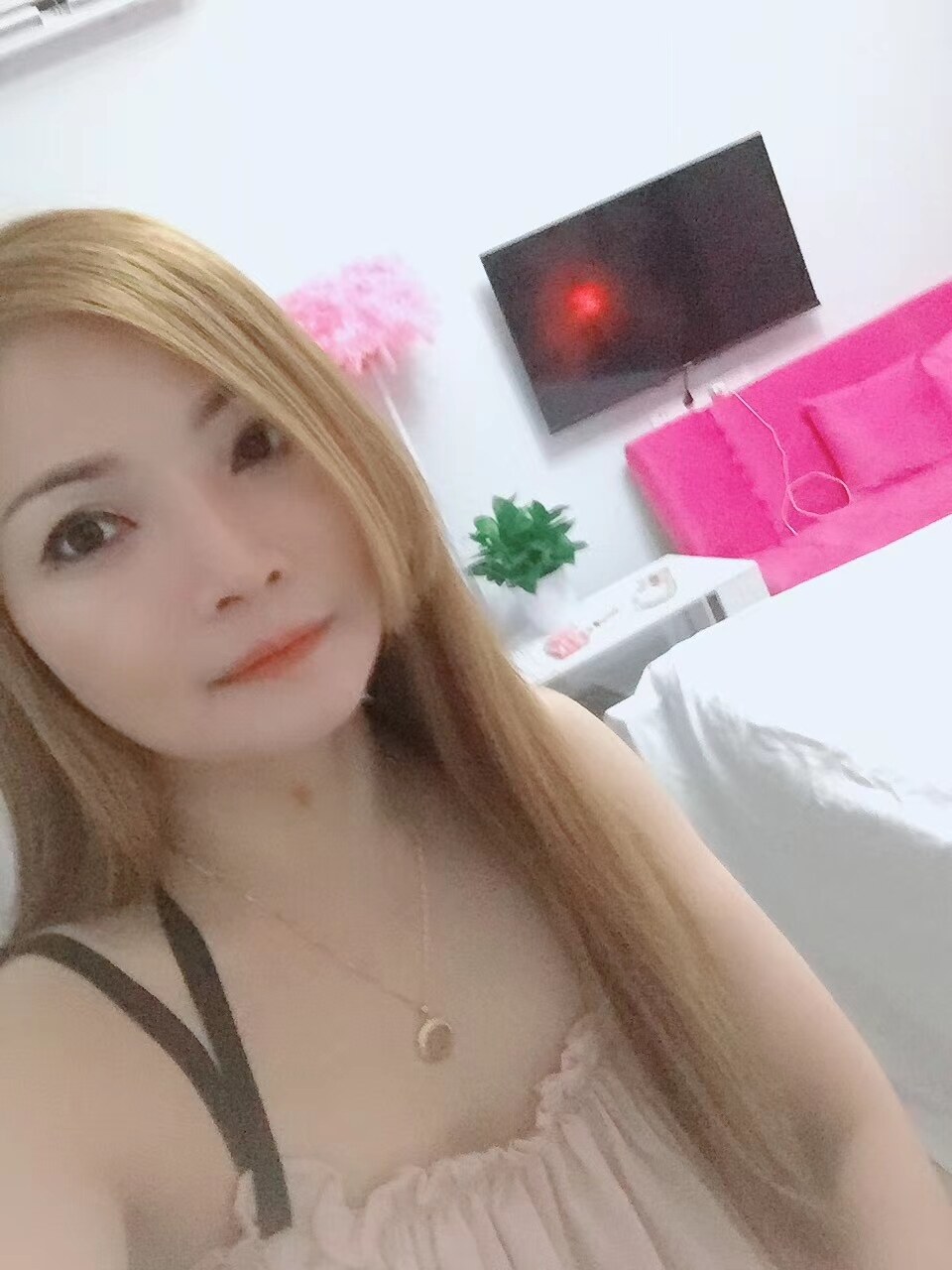 比较骚气的熟女，整体服务很好