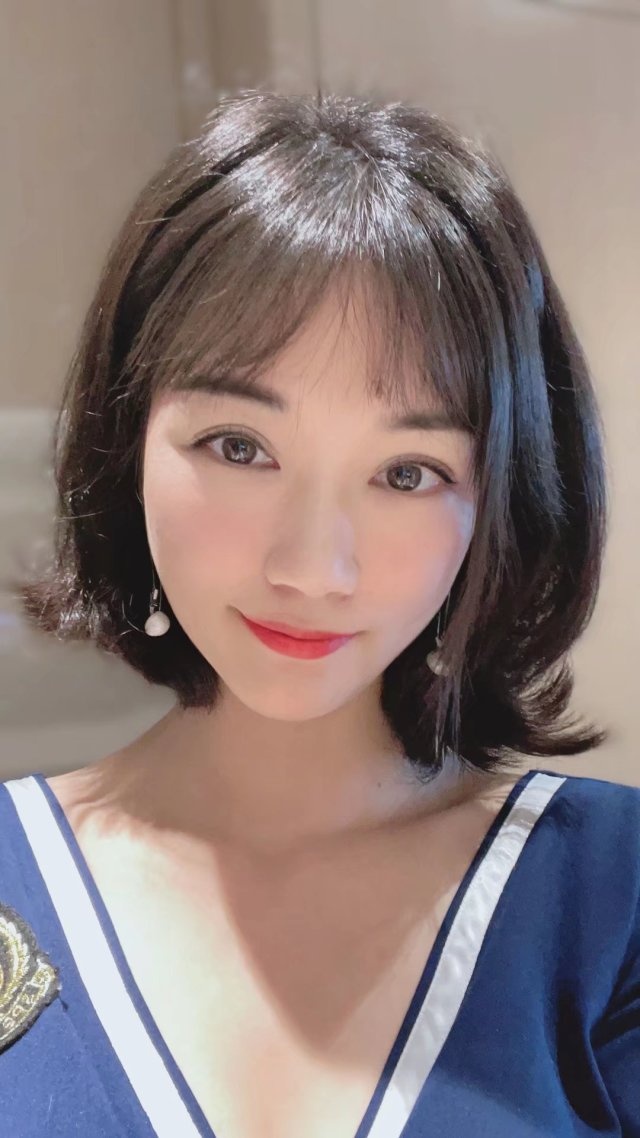 温柔妹子，身材苗条，让人兴奋
