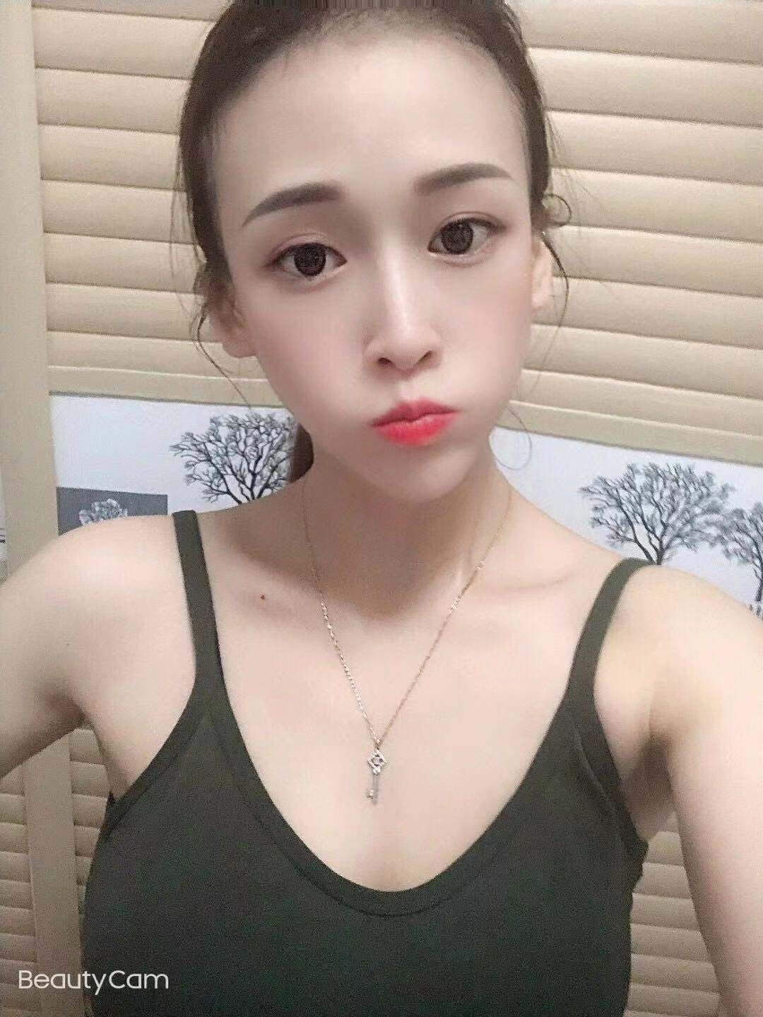 让人欲仙欲死的高挑妹子，真是太火辣了