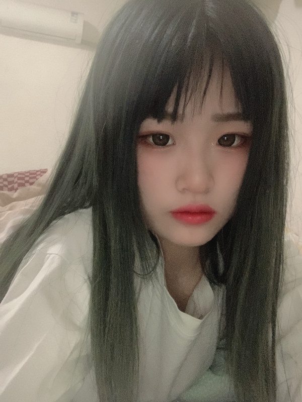 初恋般的学生妹，娇小可爱，很配合