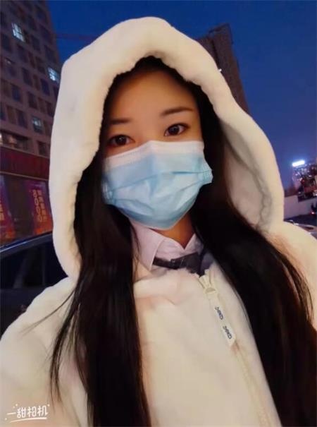 妹子年纪小，特别懂事，服务的时侯很认真仔细