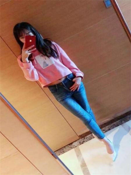 颜值不错的少妇，身材好，服务爽