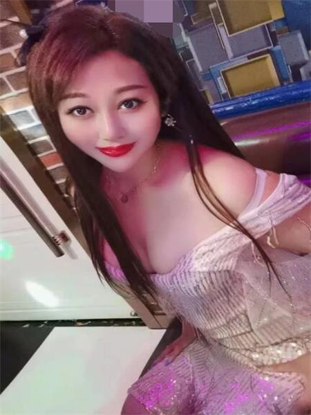 泻火非常棒的美艳少妇