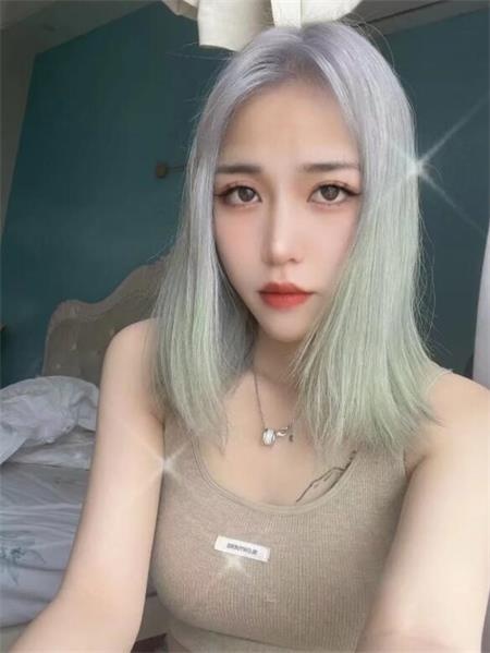 妹子服务好，各种姿势都可以