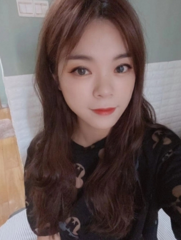 年轻小妹子，服务细腻，可以一试
