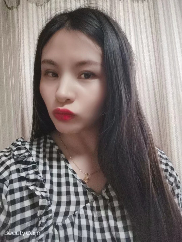 娇小玲珑小姐姐，服务很好，可以体验
