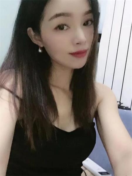 值得—试的大胸美女，服务中规中矩，很认真