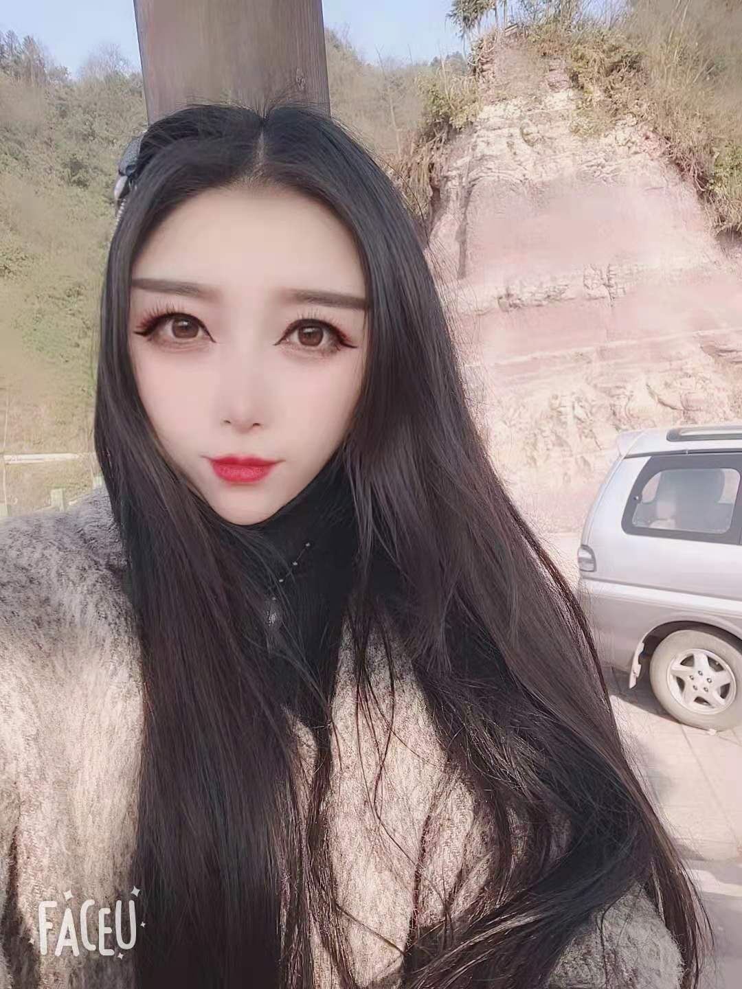 柔软的小舌头超会舔，真是爽翻了