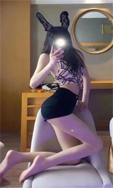 嫩妹子服务就是舒服，喜欢的自己体验