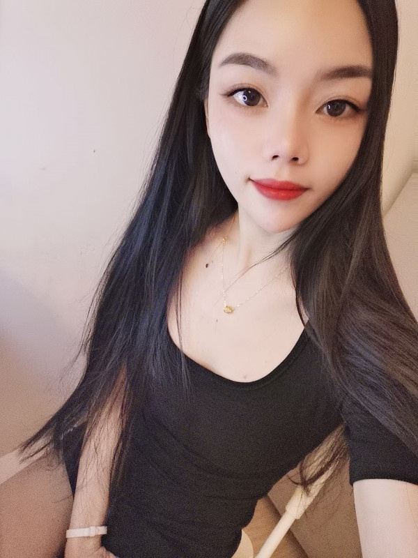 态度都是相当温柔的，感觉就像女朋友