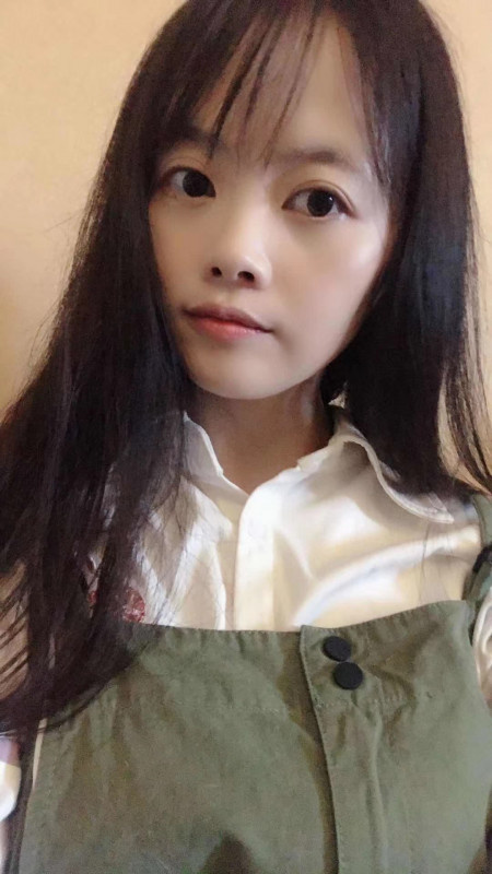 白虎小姐姐，瘦小可以抱起来干