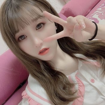 叫得人心痒痒的小妹妹，下面 很紧