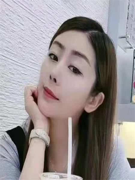 妹妹服务态度很好，一点也不机车