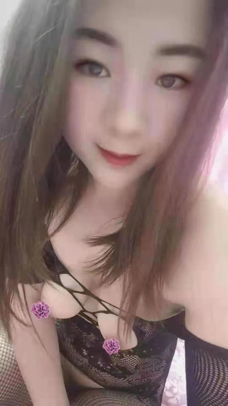 长相还不错的少妇，有闺蜜可双飞