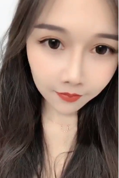 妹子挺轻的，体力好的兄弟可以抱起来干