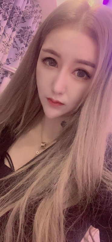 妹子颜值中上，态度比较好，叫声比较细腻