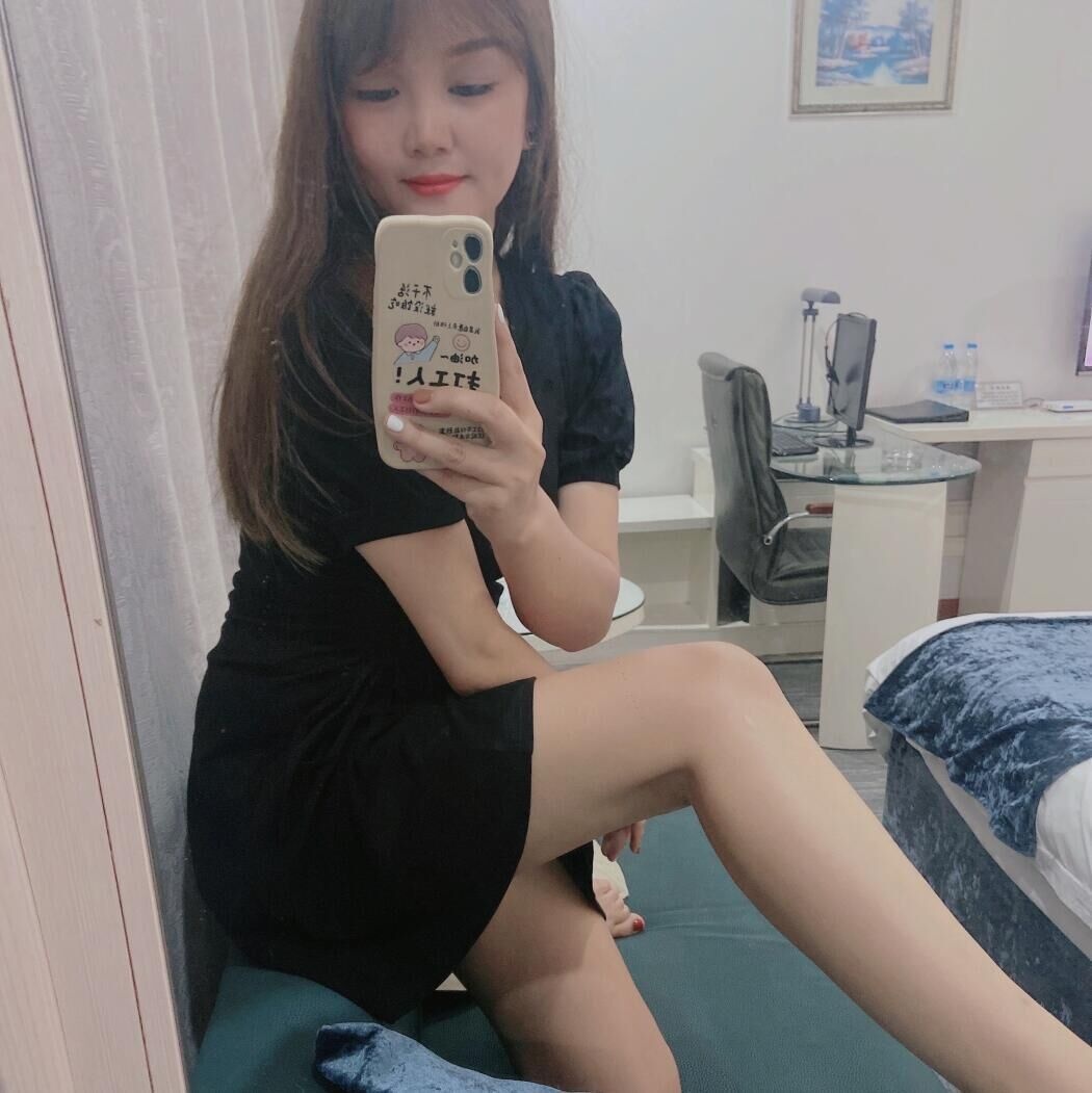 妹子人照对版，服务还是挺不错的