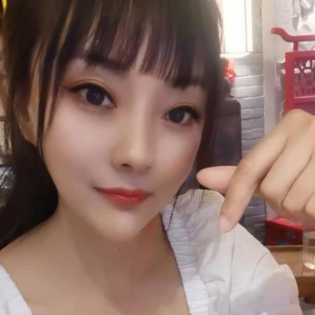 妹子很漂亮，服务认真不催，态度也挺温柔