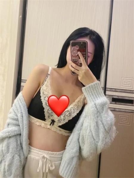 小姐姐长的还可以，服务项目舒服，挺难得的资源