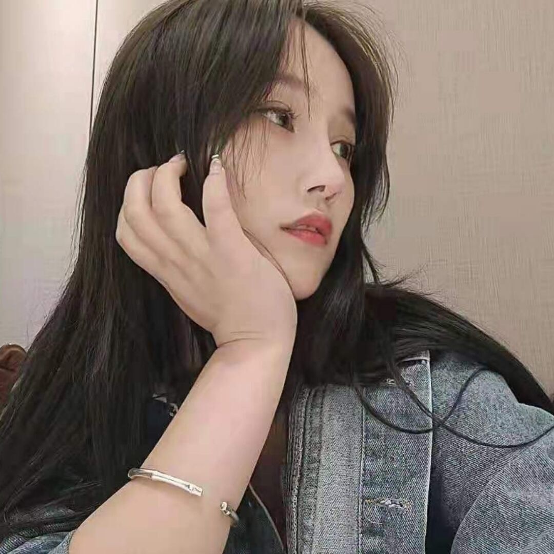 妹妹胸很酸摸起来很嫩，泄火必备