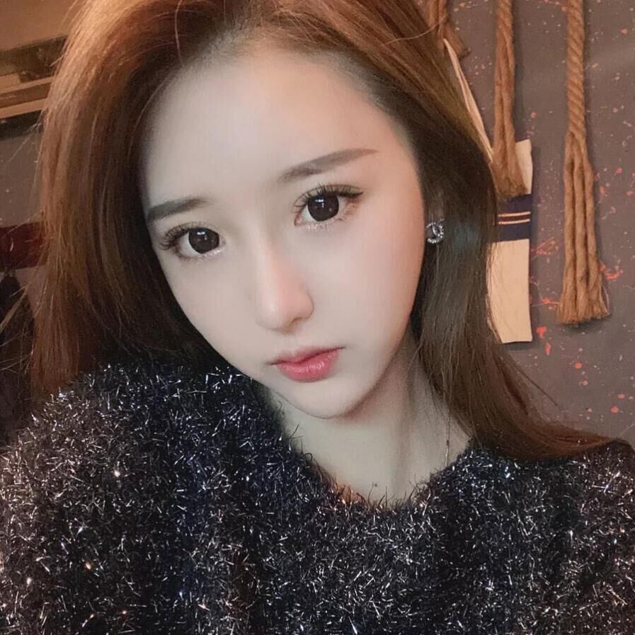 激情的妹子，叫床淫荡