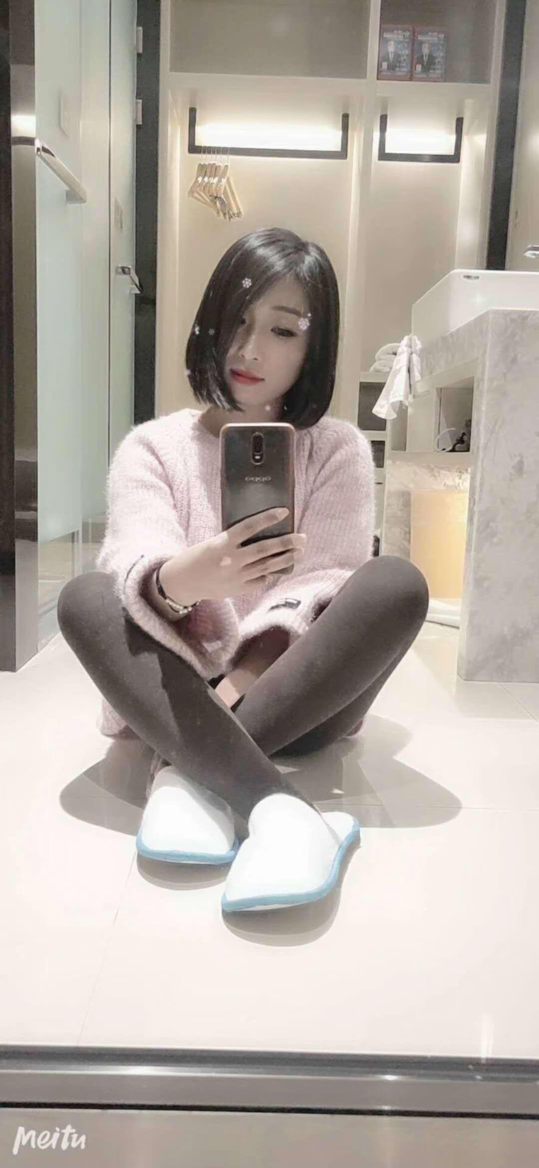 清纯妹子服务认真