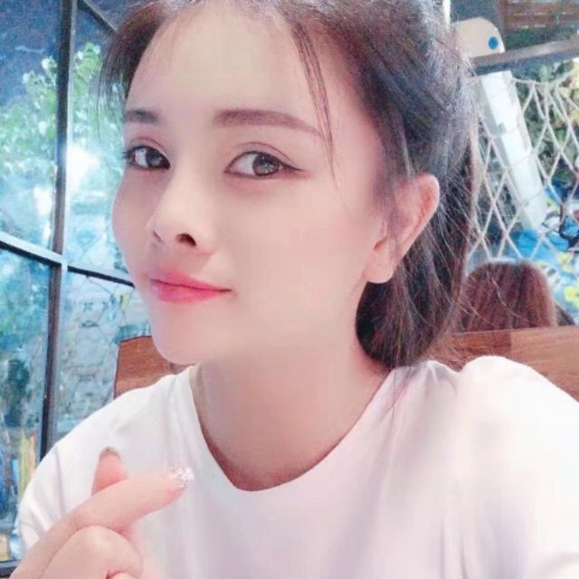 可爱邻家妹，皮肤好，身材棒