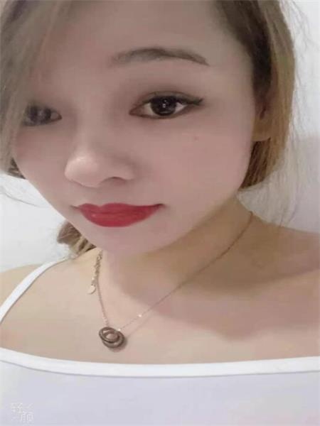 玩的开的小骚妇