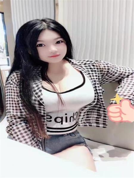 小成熟御姐，舌吻非常爽，服务态度爽快