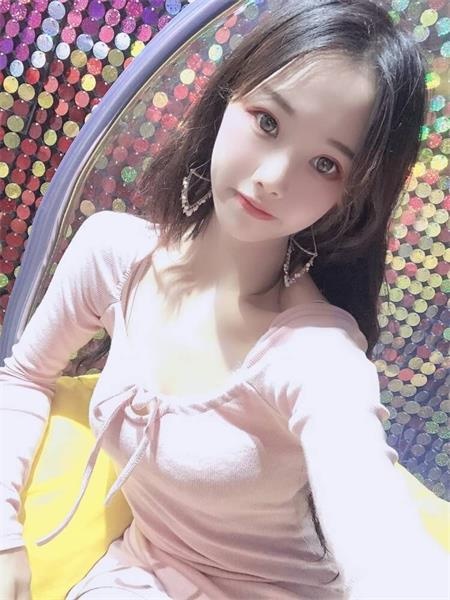  妹子年轻漂亮，服务一流，值得再试
