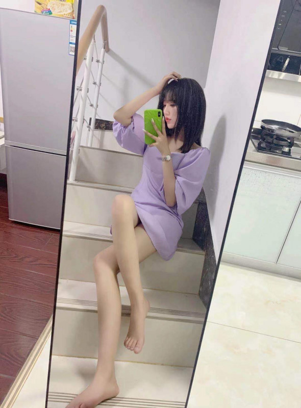 妹妹身材高挑，口活非常棒